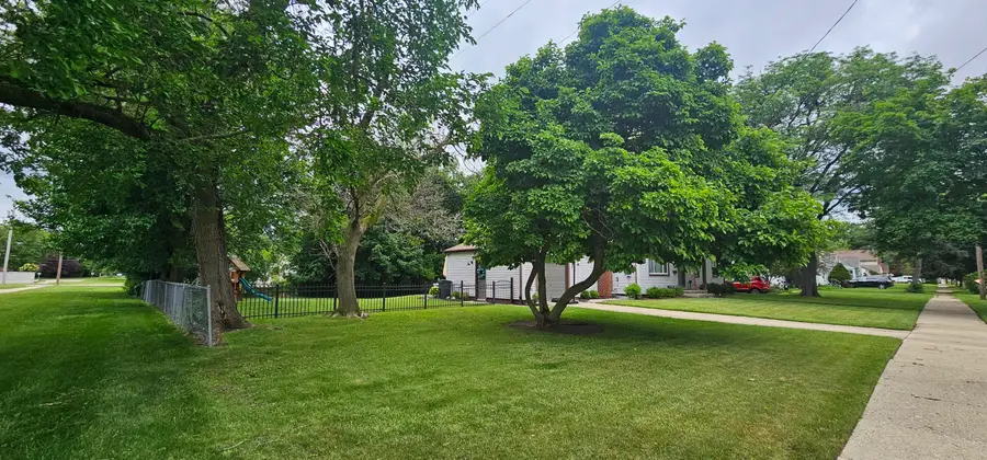 1038 S Wisner Street, Jackson, MI 49203 - #3