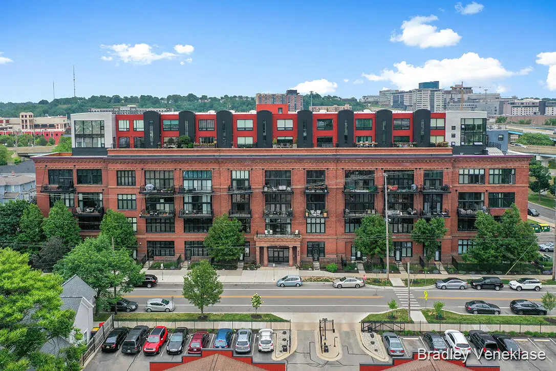 600 Broadway Avenue Nw #Suite 131, Grand Rapids, MI 49504 - #1