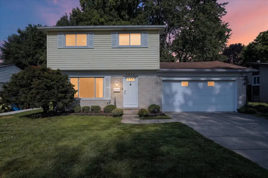 8899 Nottingham Drive, Ypsilanti, MI 48198 - #2