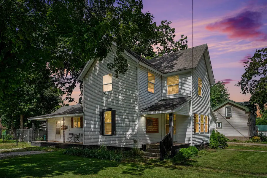 240 White Pigeon Street, Constantine, MI 49042 - #2