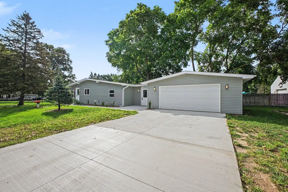 3221 Irene Street, Jackson, MI 49202 - #1