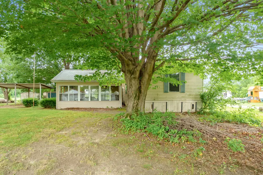 47528 84th Avenue, Decatur, MI 49045 - #2