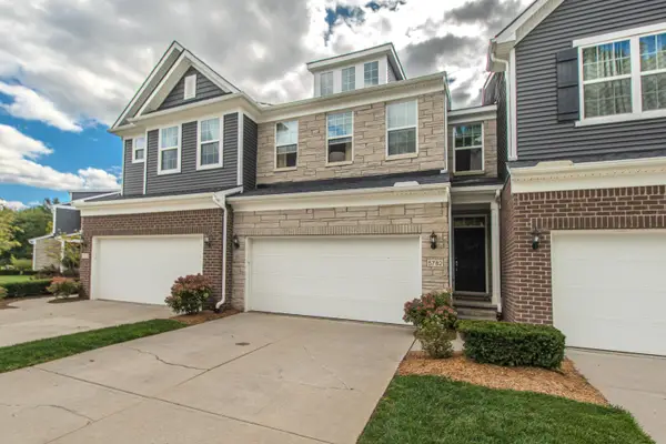 5782 Whispering Springs Drive, Ann Arbor, MI 48108