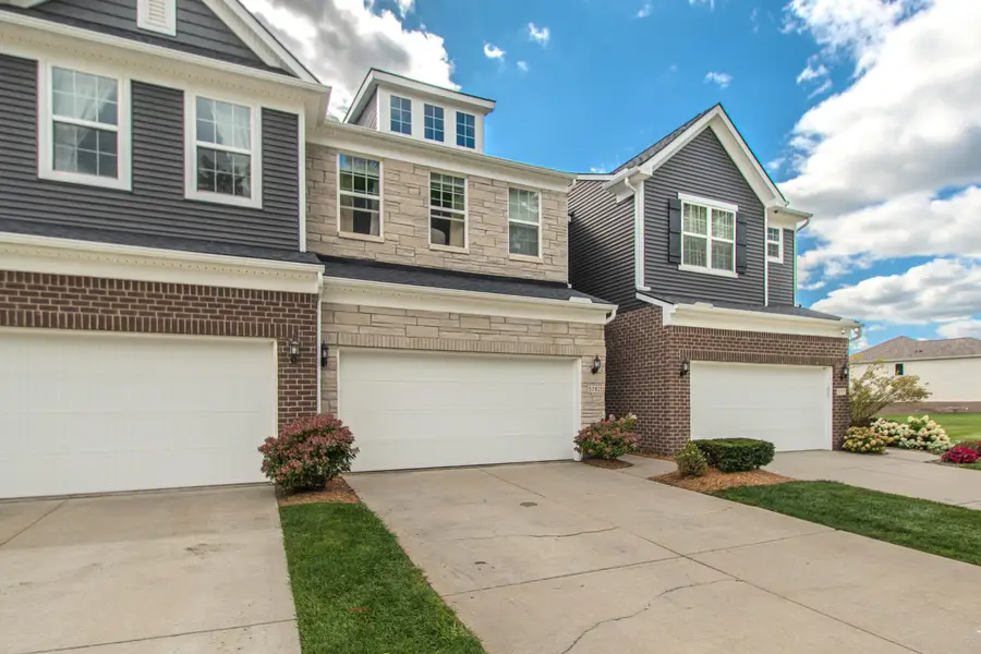 5782 Whispering Springs Drive, Ann Arbor, MI 48108 - #2