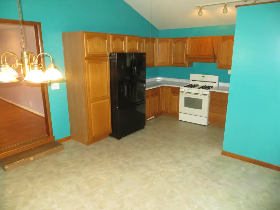 25012 Kenneth Avenue, Edwardsburg, MI 49112 - #3