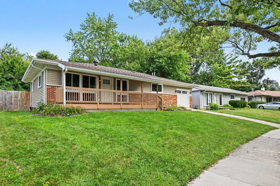 2130 N Circle Drive, Ann Arbor, MI 48103 - #3