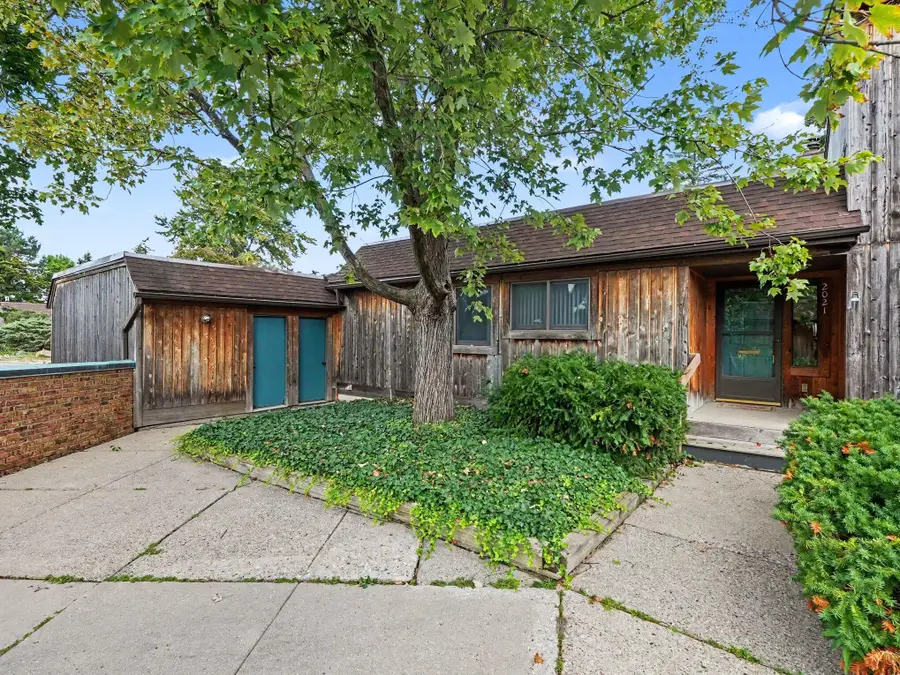 2021 Pauline Court, Ann Arbor, MI 48103 - #2