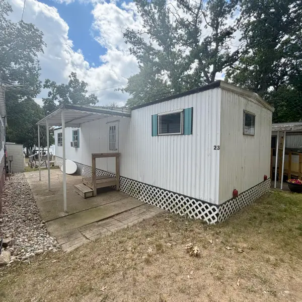 3286 Wolf Lake Drive #23, Baldwin, MI 49304