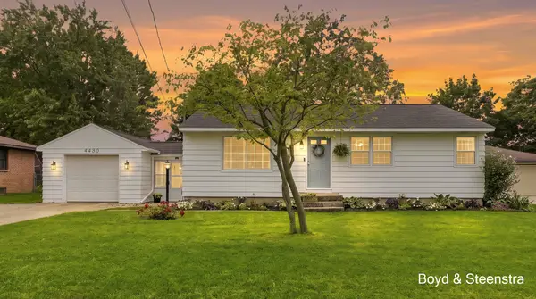 4480 Billmar Street Sw, Grandville, MI 49418