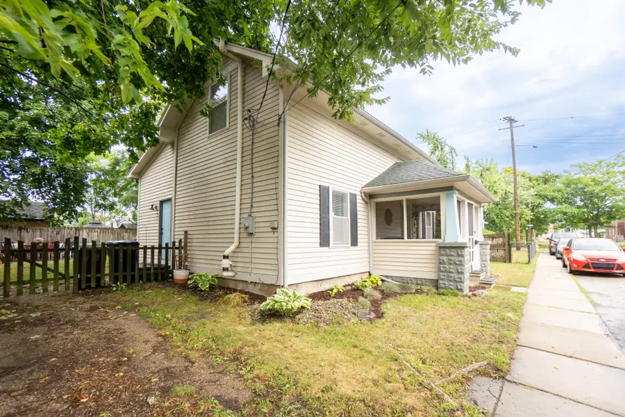 107 Babbitt Street, Ypsilanti, MI 48198 - #2