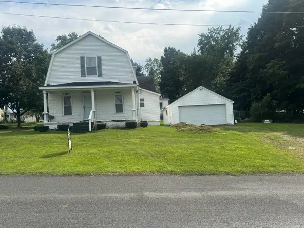 121 E Isabelle Street, Belding, MI 48809