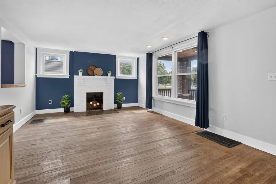 211 S Dean Street, Bay City, MI 48706 - #2
