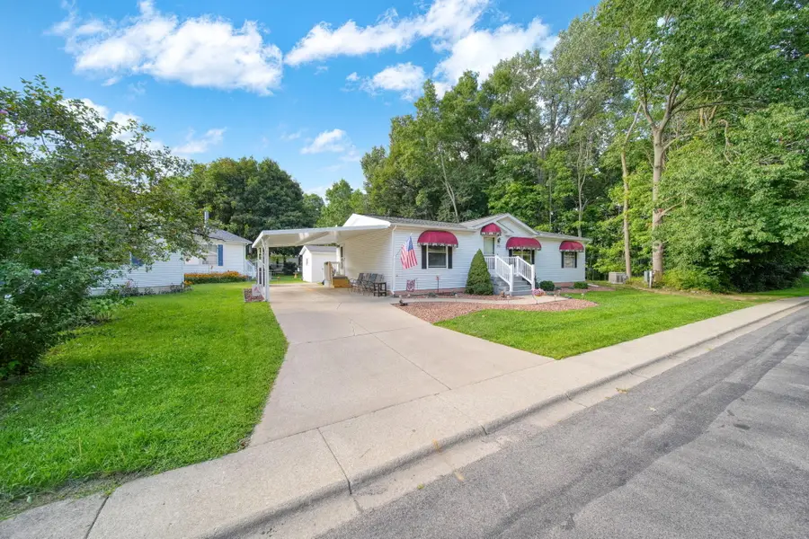 800 Missouri River Drive, Adrian, MI 49221 - #2