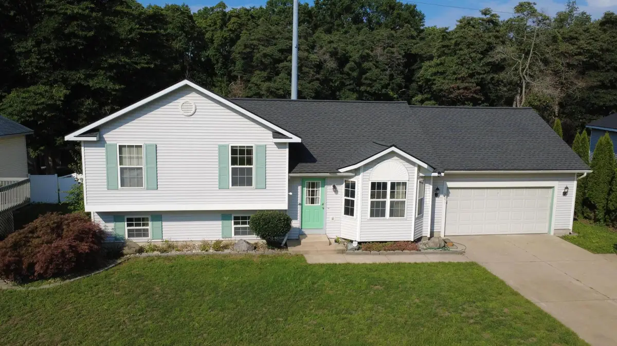 2591 W Pine Lane, Holland, MI 49424 - #1