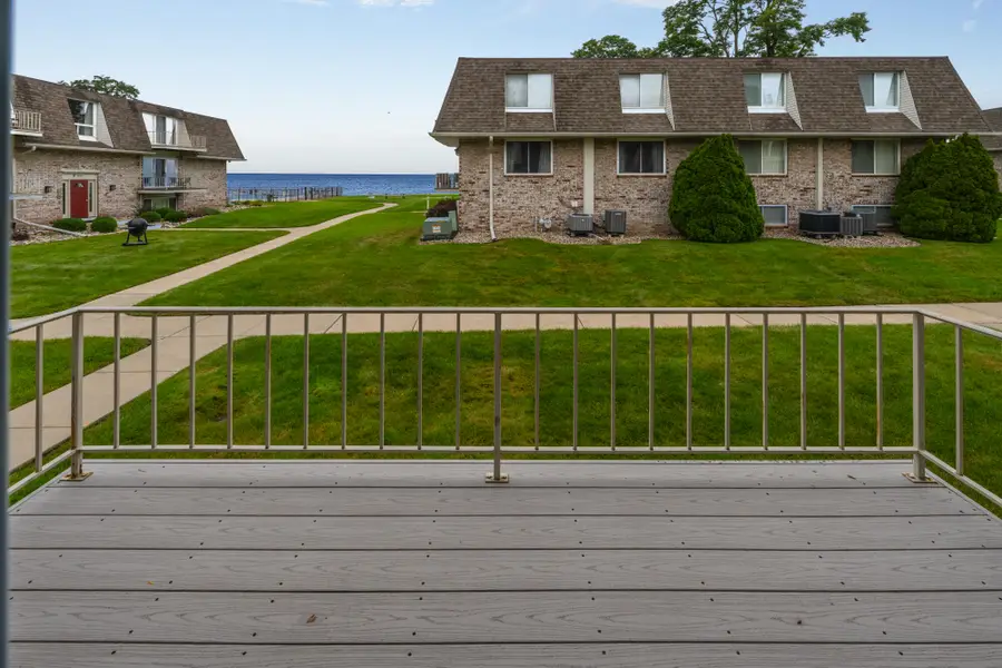 3618 Lakeshore Drive #8, Saint Joseph, MI 49085 - #2