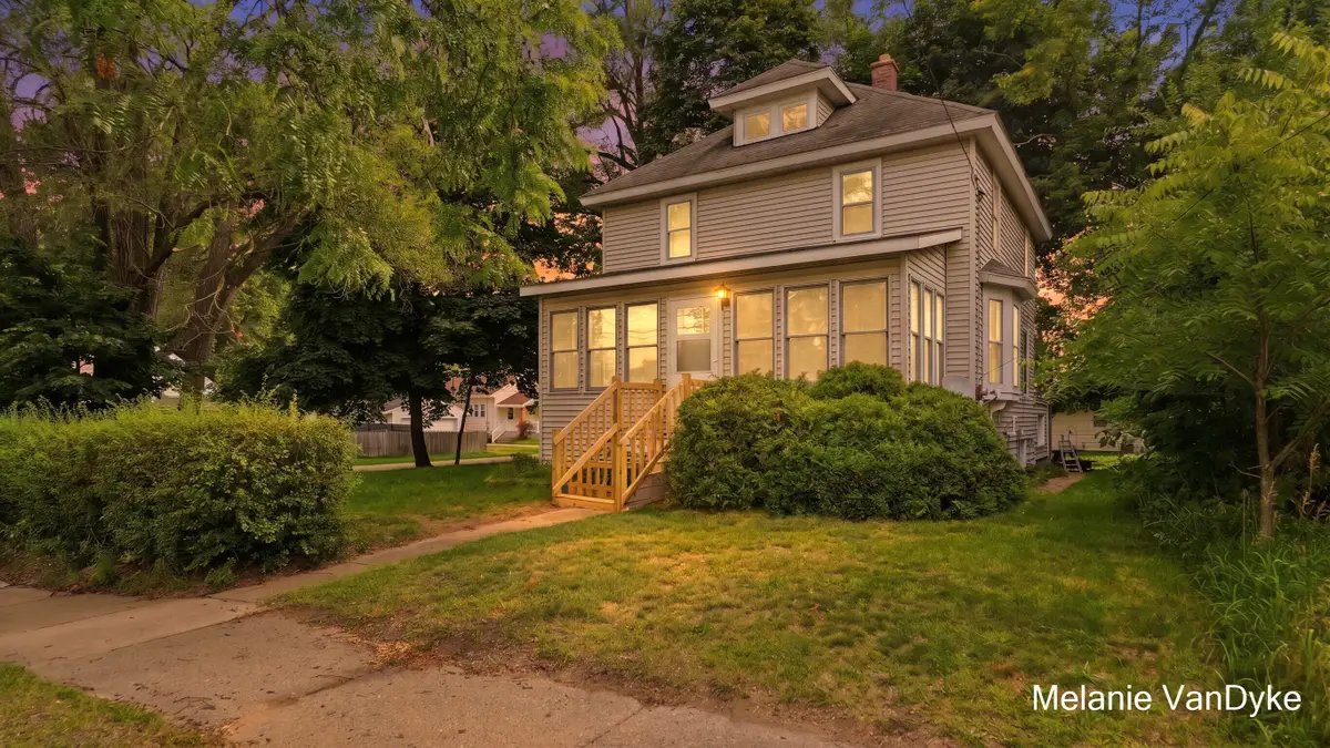 2244 Fuller Avenue Ne, Grand Rapids, MI 49505 - #1