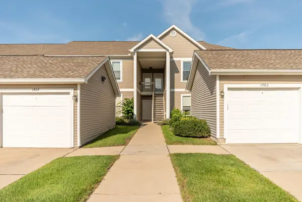 1486 Fox Pointe Circle, Ann Arbor, MI 48108