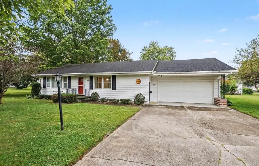 913 Main Street, Buchanan, MI 49107 - #3