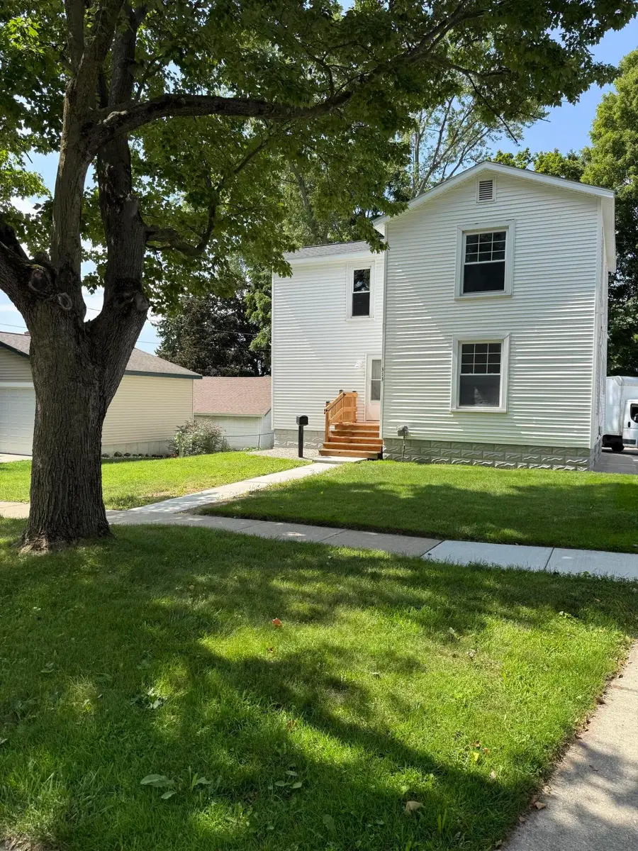 313 Morse Street, Ionia, MI 48846 - #3