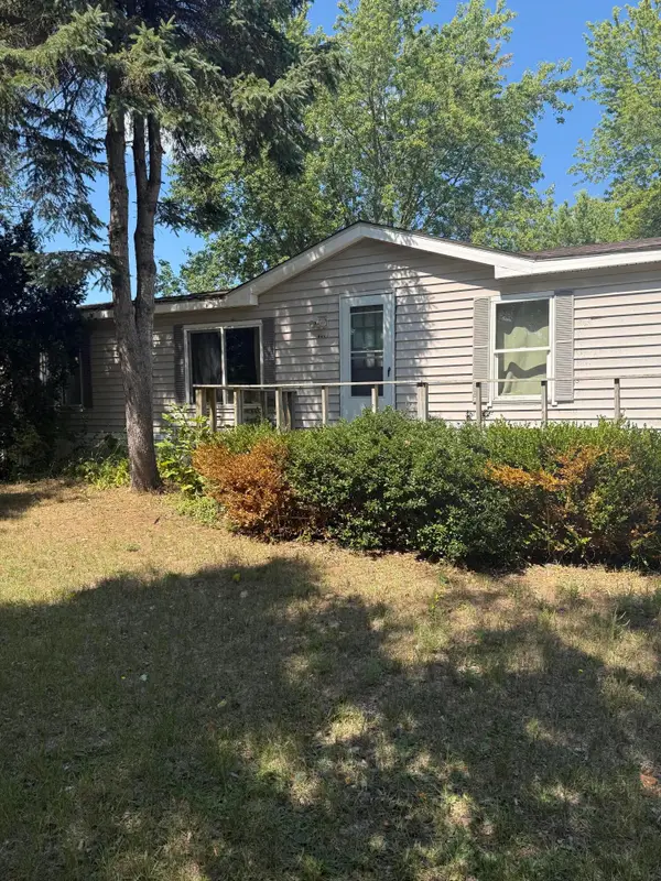 8809 W 13 Mile Road, Walkerville, MI 49459