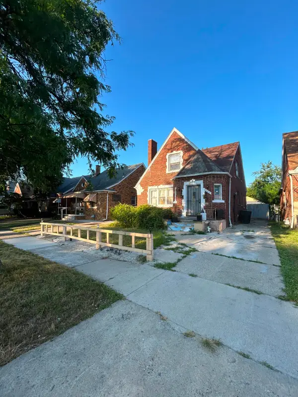 6878 Abington Avenue, Detroit, MI 48228
