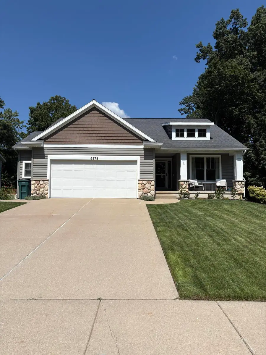 5373 Meadow Run Drive Sw, Wyoming, MI 49509 - #2