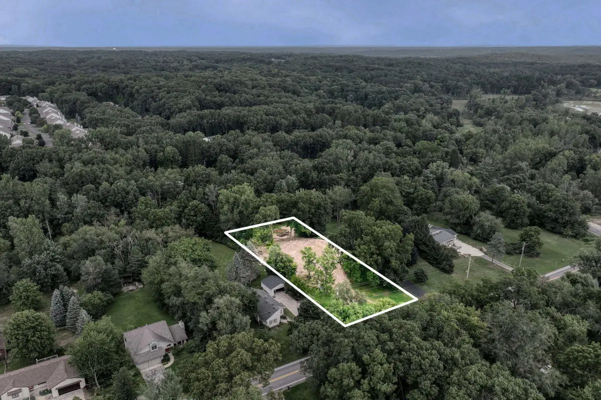 3503 3 Mile Road Ne, Grand Rapids, MI 49525 - #1