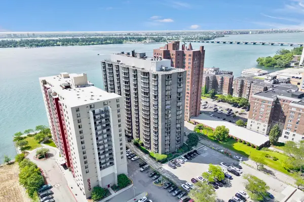 8200 E Jefferson Avenue #610, Detroit, MI 48214