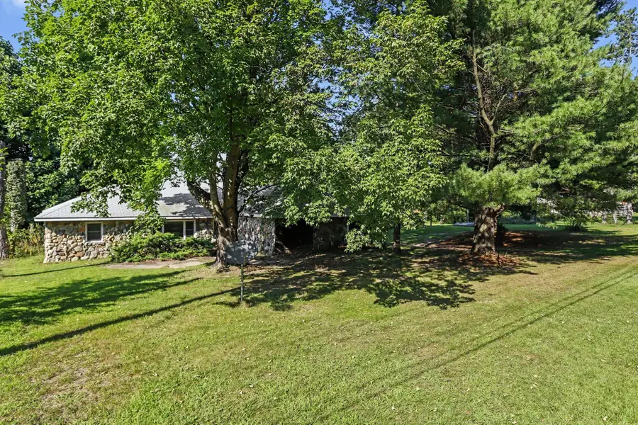 24156 Banker Street, Sturgis, MI 49091 - #2