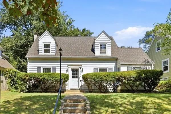 526 Montrose Avenue, Kalamazoo, MI 49008