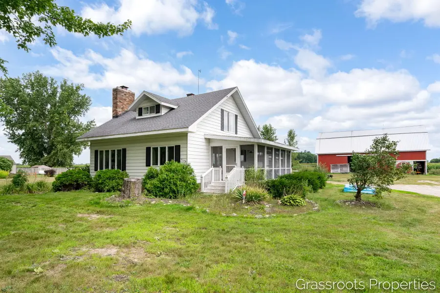 6196 W Sidney Road, Sidney, MI 48885 - #2