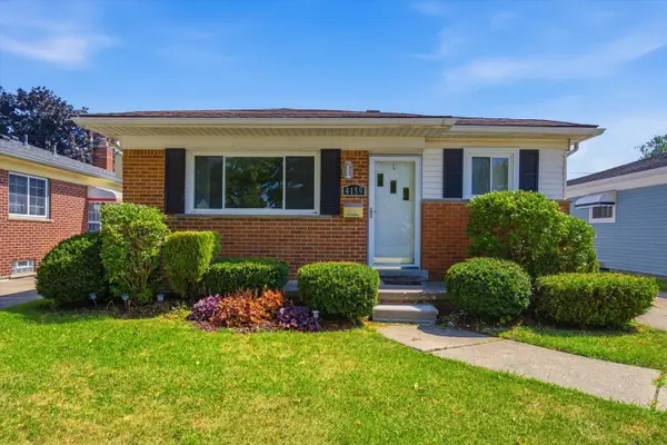 4159 Monroe Street, Dearborn Heights, MI 48125