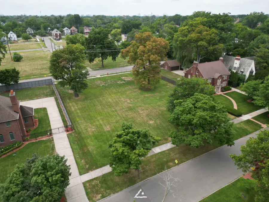 2957 Seminole Street, Detroit, MI 48214 - #2
