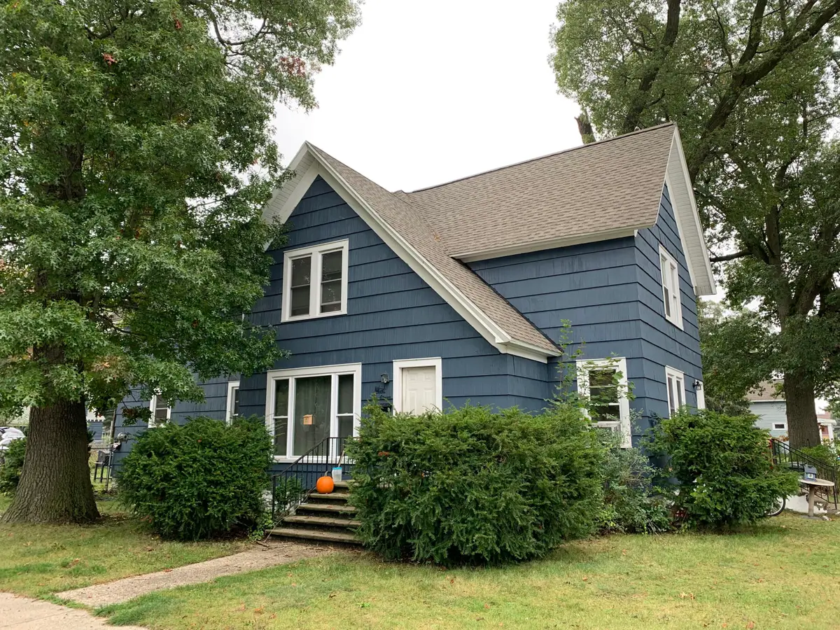 111 E Grand Avenue, Muskegon, MI 49442 - #1