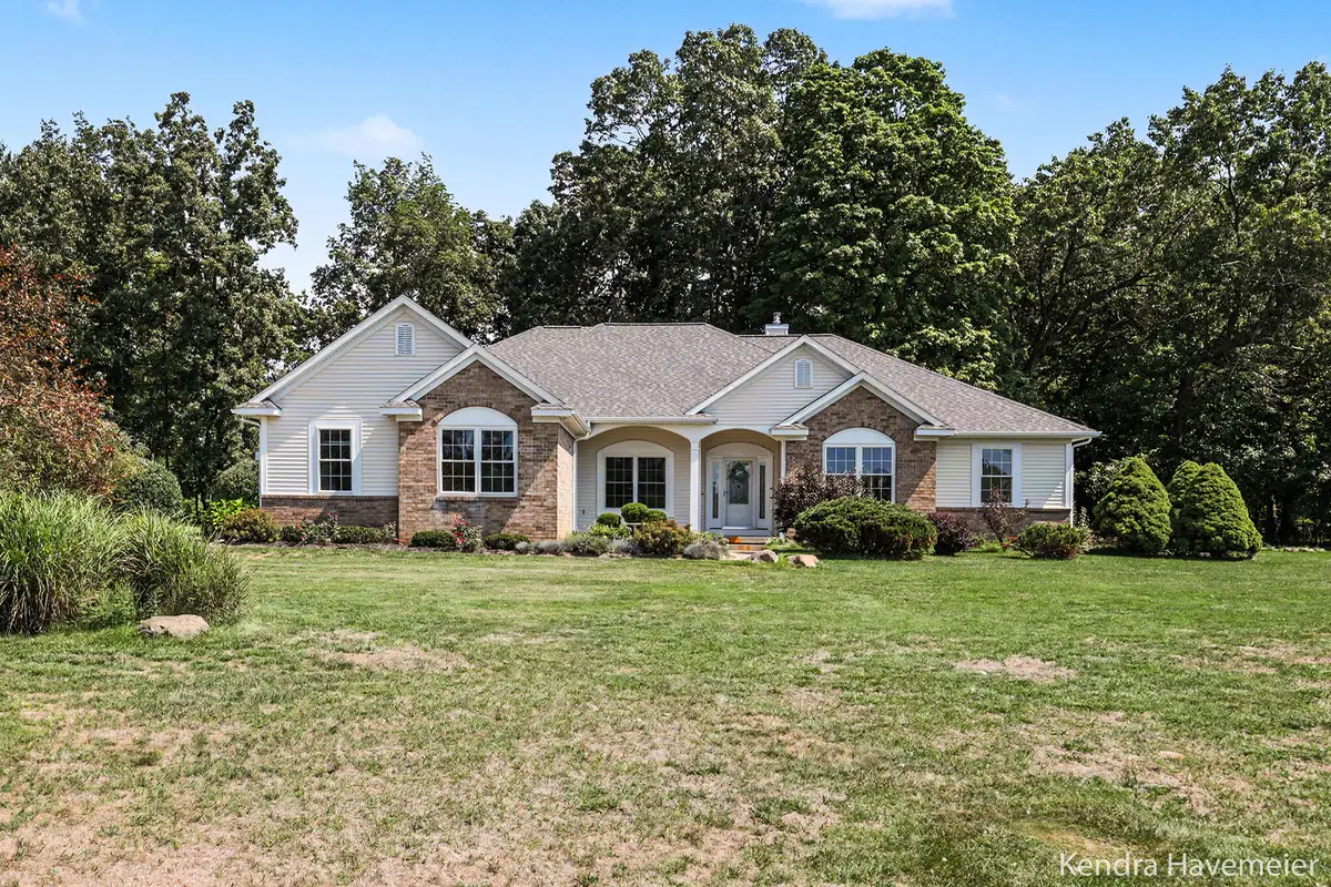 144 Sudan Drive Se, Lowell, MI 49331 - #1