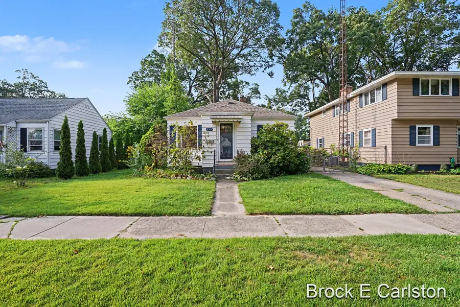 2315 Harding Avenue, Muskegon, MI 49441 - #2