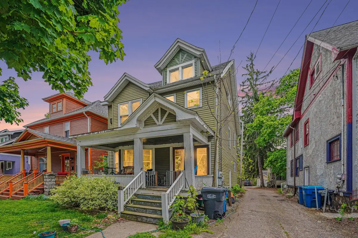 805 W Vine Street, Kalamazoo, MI 49008 - #1