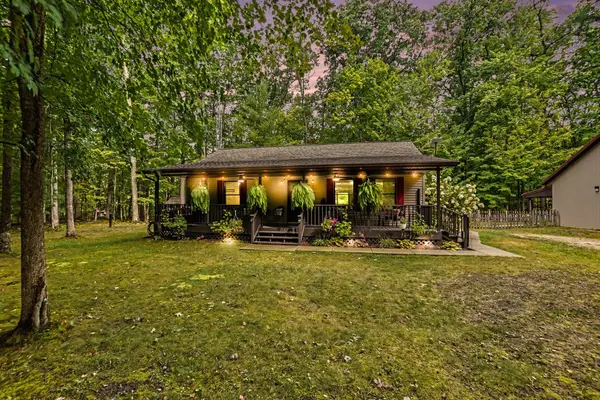 9051 S Trail Of The Lakes Lane, Baldwin, MI 49304