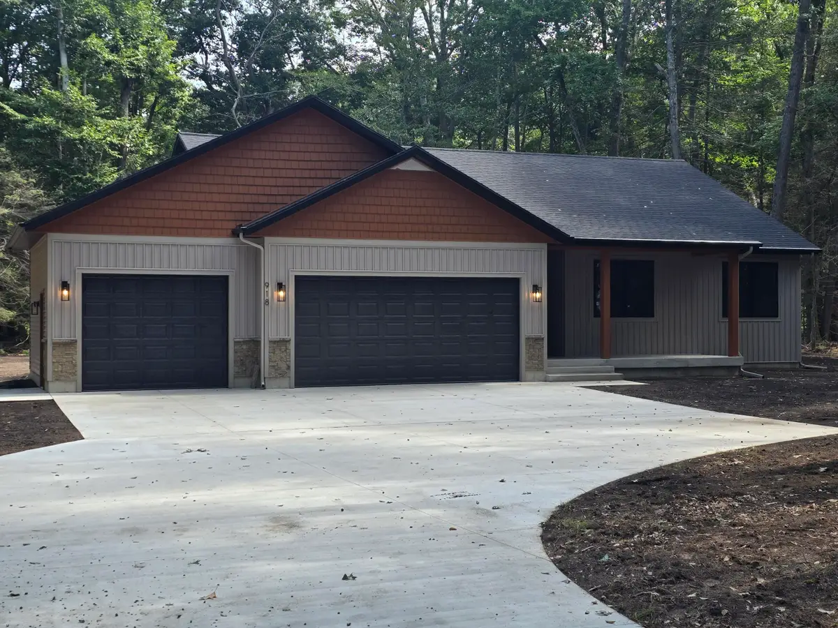 918 Scenic Drive, Muskegon, MI 49445 - #1