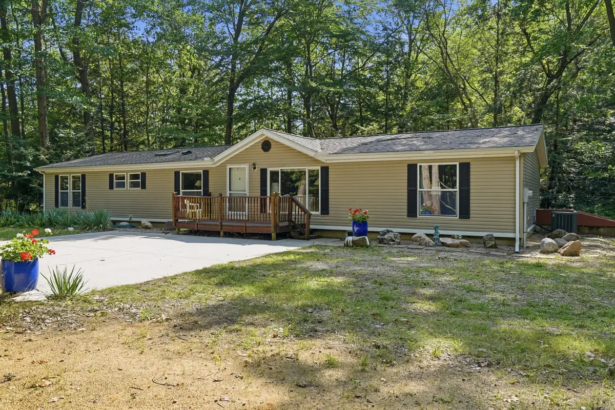 6232 W 106th Avenue, South Haven, MI 49090 - #1
