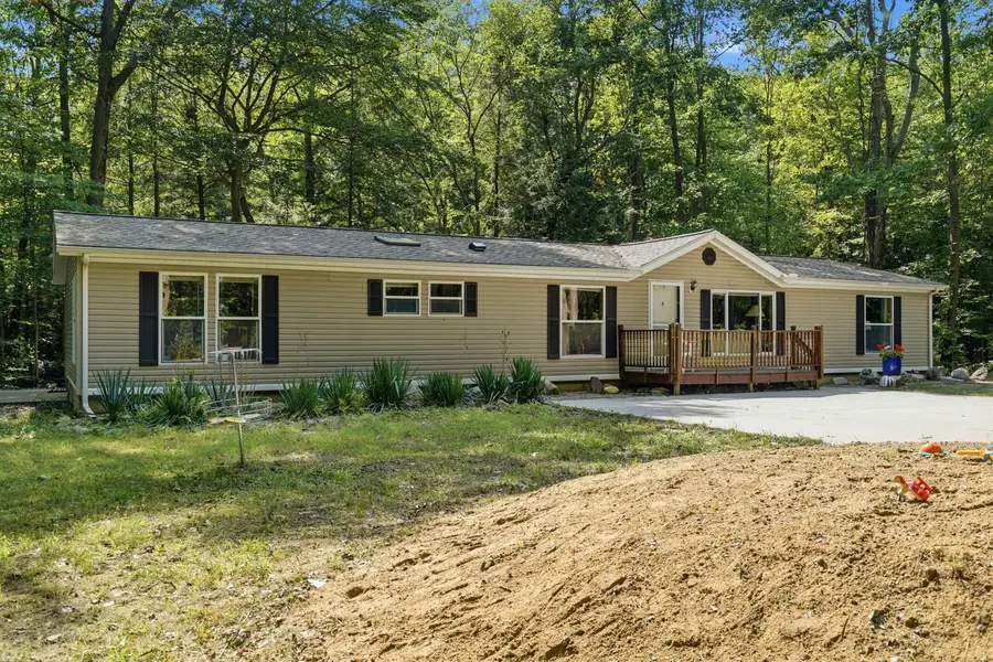 6232 W 106th Avenue, South Haven, MI 49090 - #3