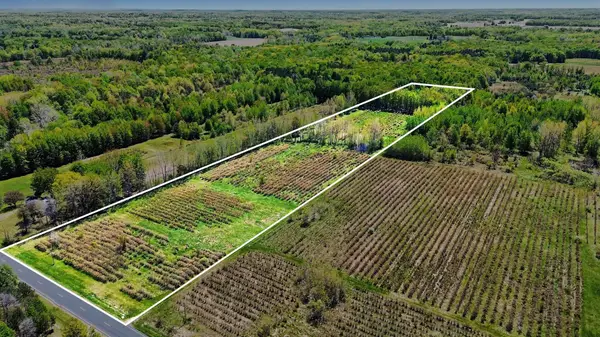 61199 County Road 380, Bangor, MI 49013
