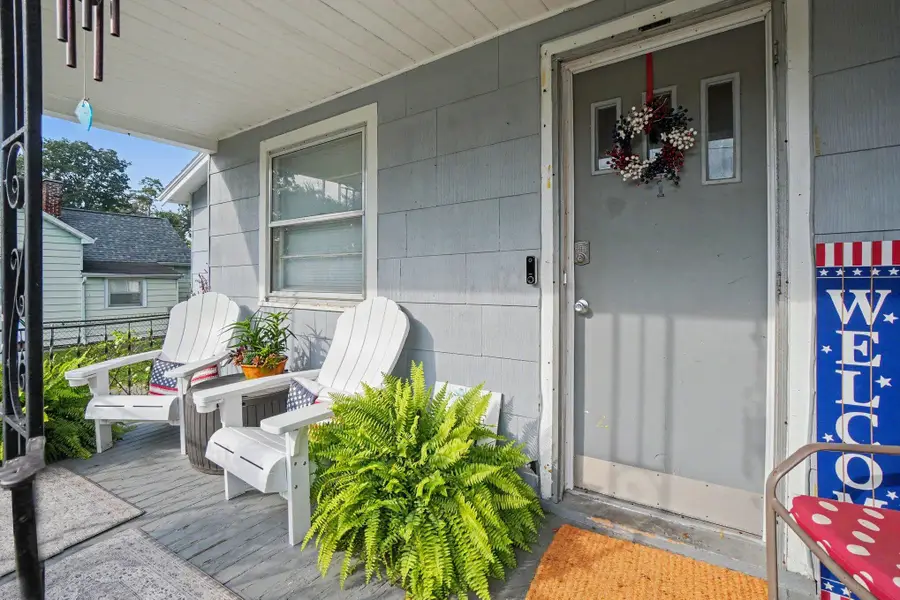 1486 Montgomery Avenue, Muskegon, MI 49441 - #2