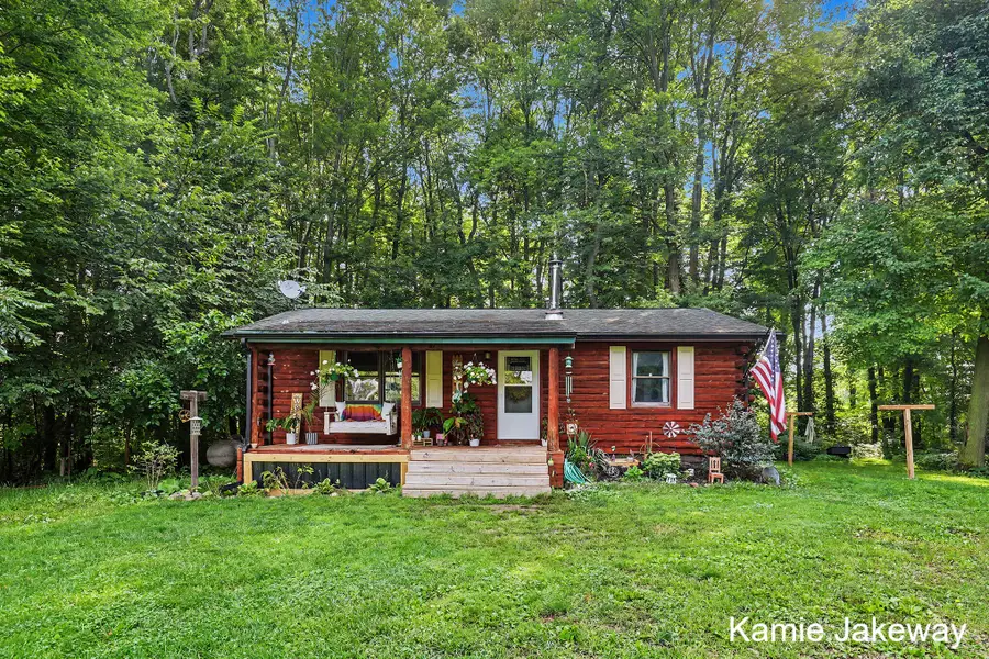 10481 Brown Road, Fenwick, MI 48834 - #2