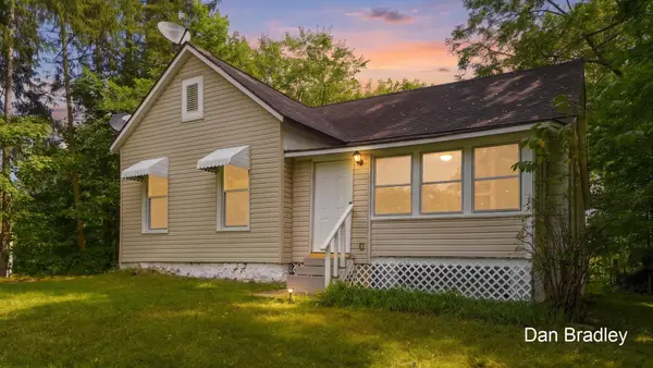 908 S Lafayette Street, Greenville, MI 48838