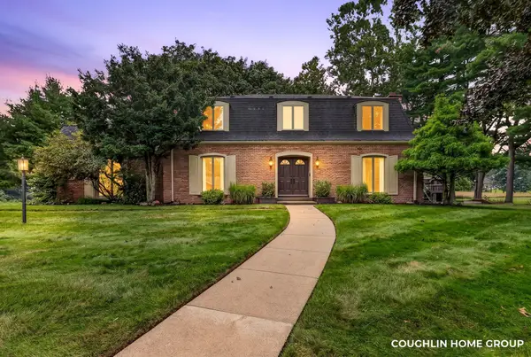 1330 Ridgewood Drive, Hastings, MI 49058