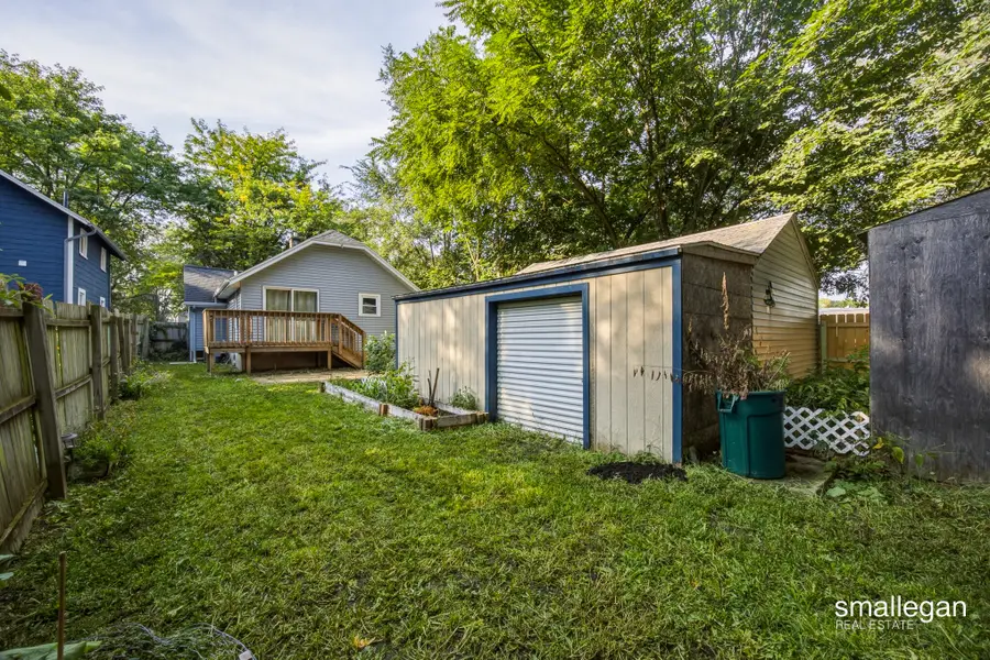37 Walter Street Se, Wyoming, MI 49548 - #2