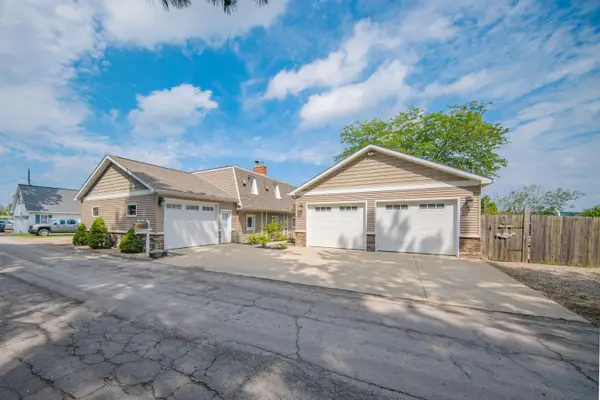 5065 Pine Drive, Jackson, MI 49201