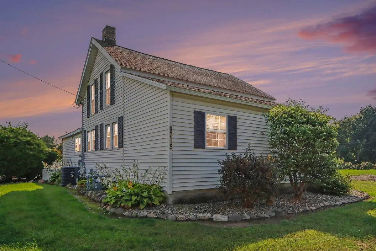 8715 S M-37 Highway, Hastings, MI 49058 - #1