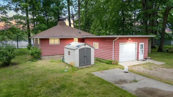 10151 Birch Drive, Riverdale, MI 48877